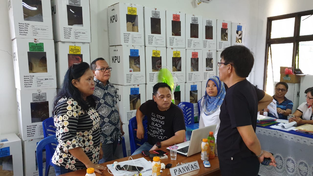 Diduga Terjadi Perbedaan Data, Bawaslu Manado Sidak Pleno Sario